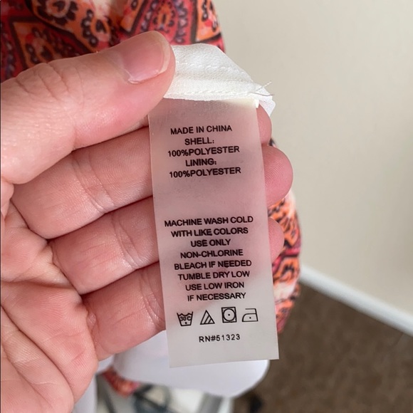 Vince Camuto top - Picture 3 of 4